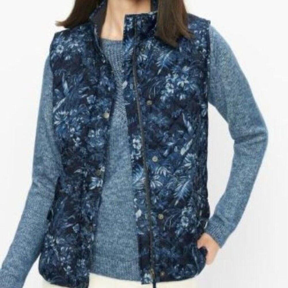 Talbots Quilted Blue Floral Vest Petite XS  Full Zip Layering